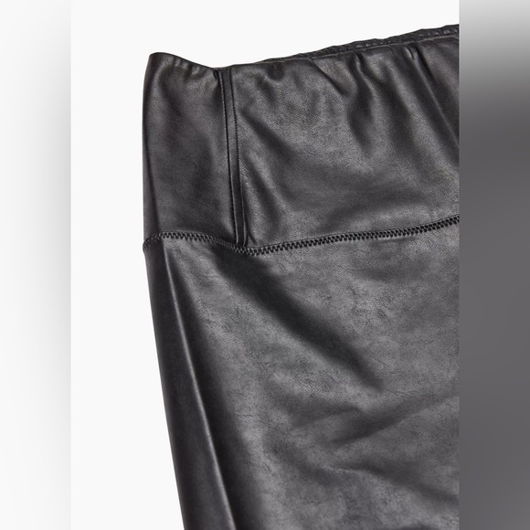 Aritzia Daria Leggings - Picture 3 of 8